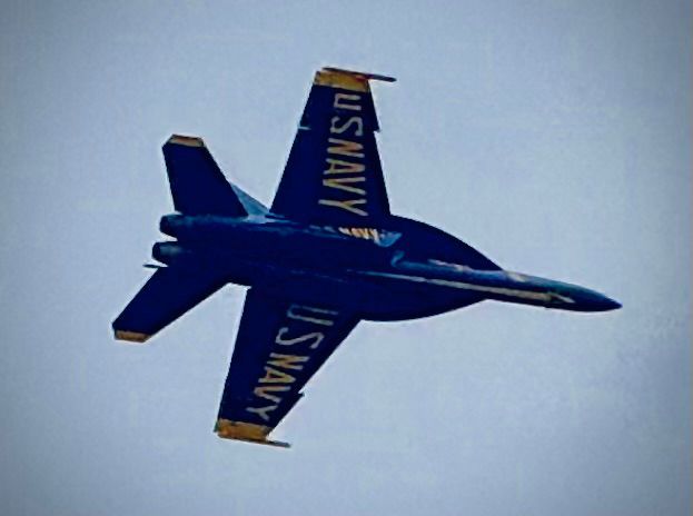 A lone FA-18 Blue Angel 