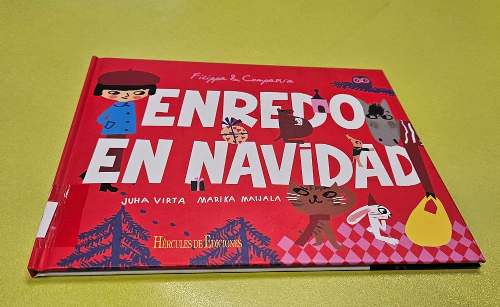 Portada del libro "Enredo en Navidad", donde aparecen Filippa y varias de sus amistades.