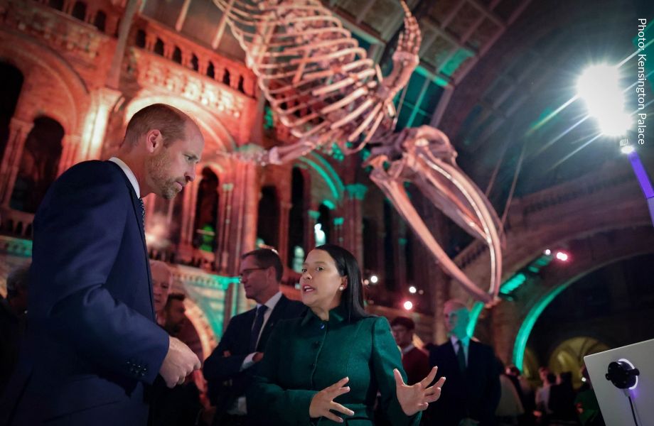 HRH The Prince of Wales and UKCEH's María Jarquín at the Natural History Museum with Hope, the blue whale skeleton in the background