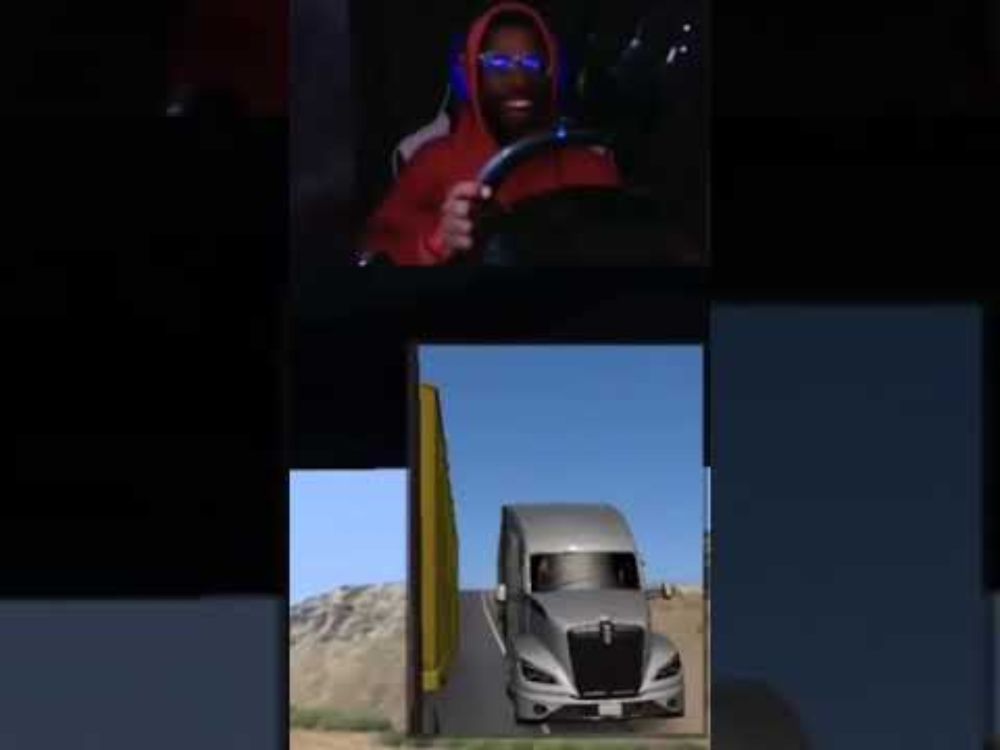 Probably the biggest ATS crash ever! #itsasylum #ats #americantrucksimulator #driving #bigrig #xay