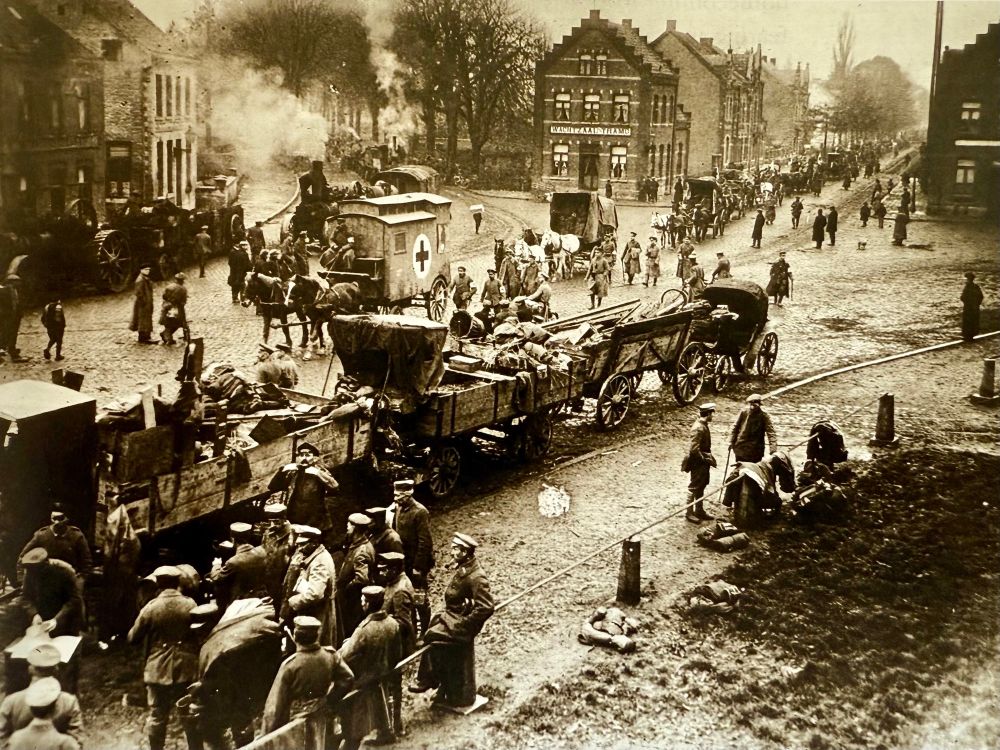 Bundesarchiv pic of German troops after Ww1