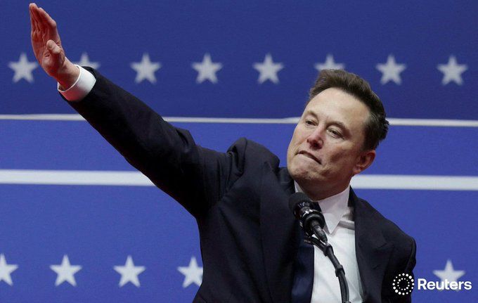 Elon Musk, owner of X and Tesla and advisor to the president, gives a Sieg Heil/Nazi salute at the inauguration of Donald Trump on January 20, 2025 in the United States of America.