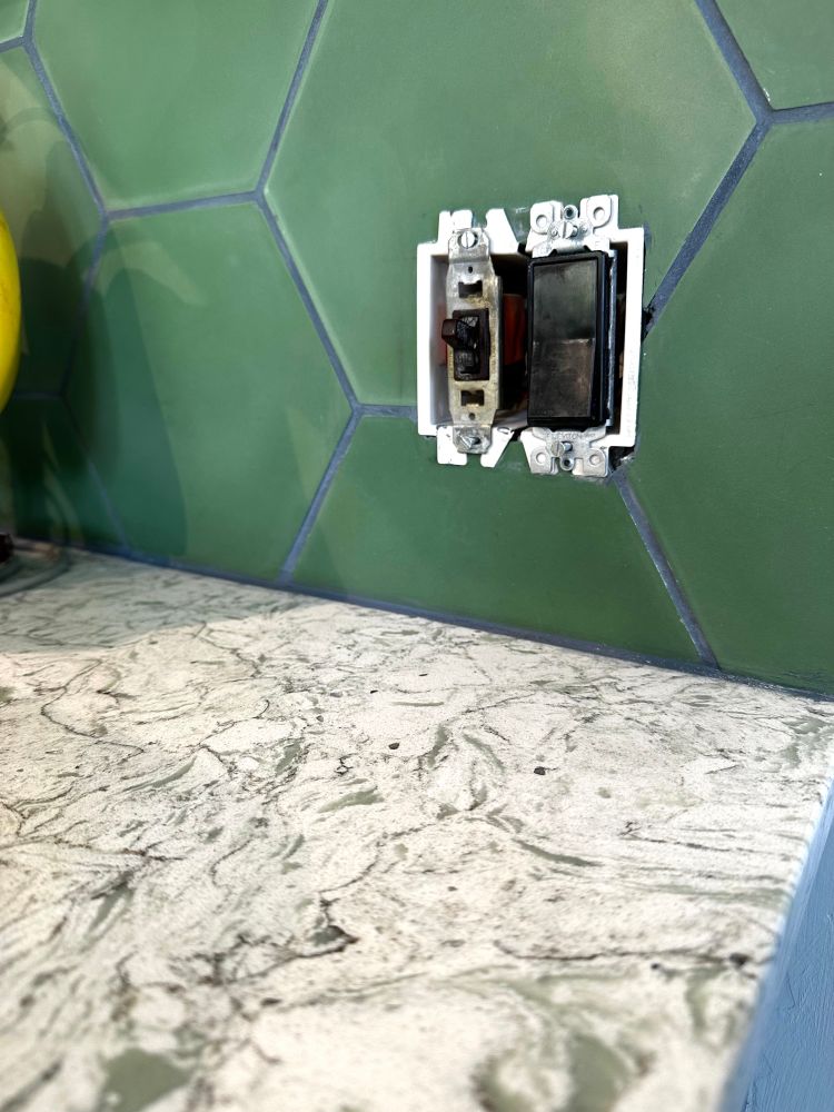 Countertop and unfinished tile worms