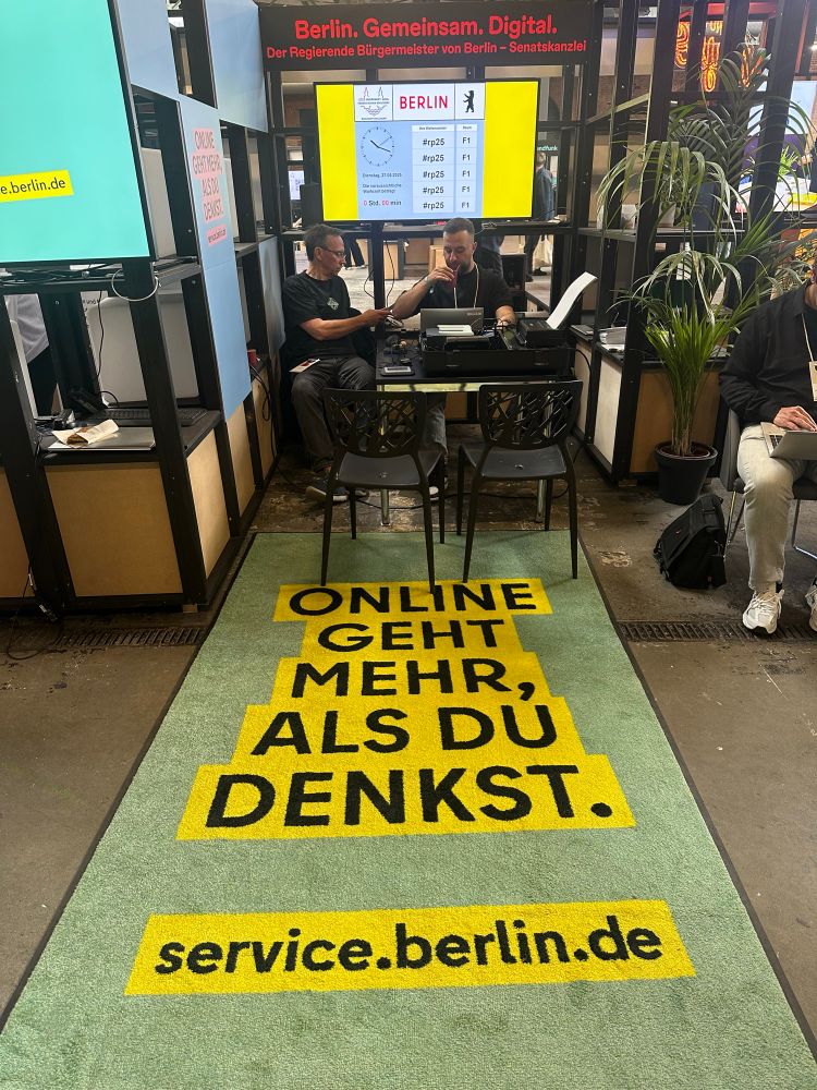 Foto vom Stand auf der re:publica25