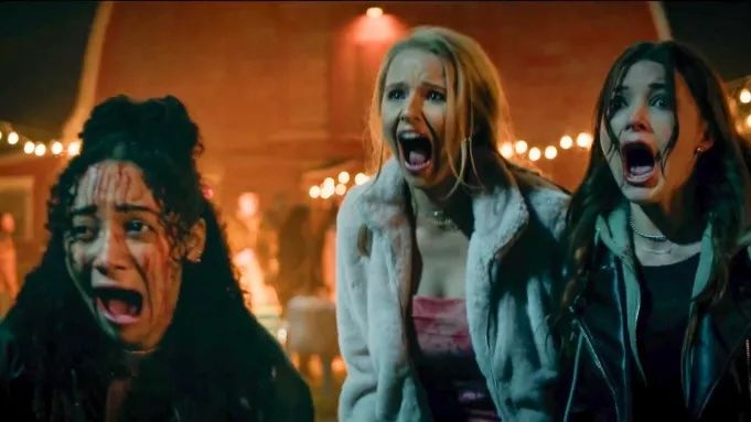 Quin (Katie Douglas), Janet (Casandra Potenza), and Ronnie (Verity Marks) scream in horror