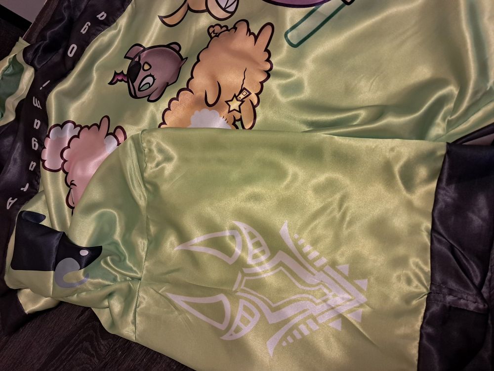 A photo of the Happi Coat showing off the sleeve design. 