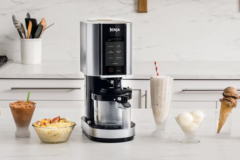 Adiós a bajar a la heladería: MediaMarkt tiene el mejor electrodoméstico para preparar helados caseros de forma fácil 