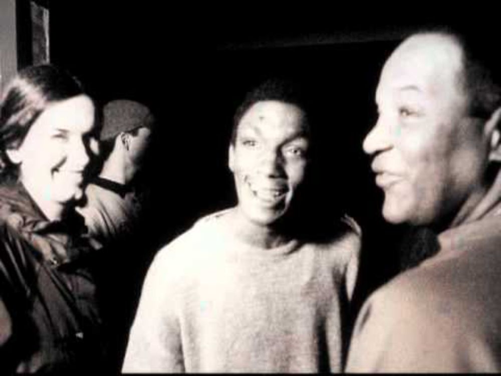 Tricky - Tricky kid (Official Video)