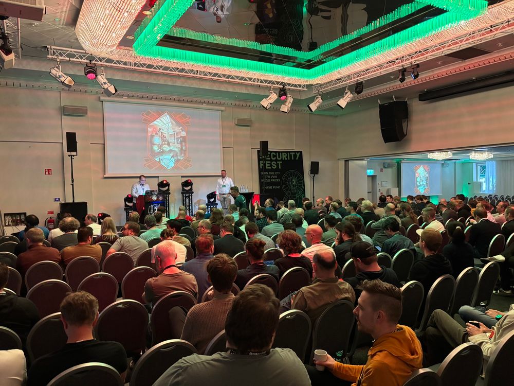 The start of securityfest. Johan and Jesper on stage