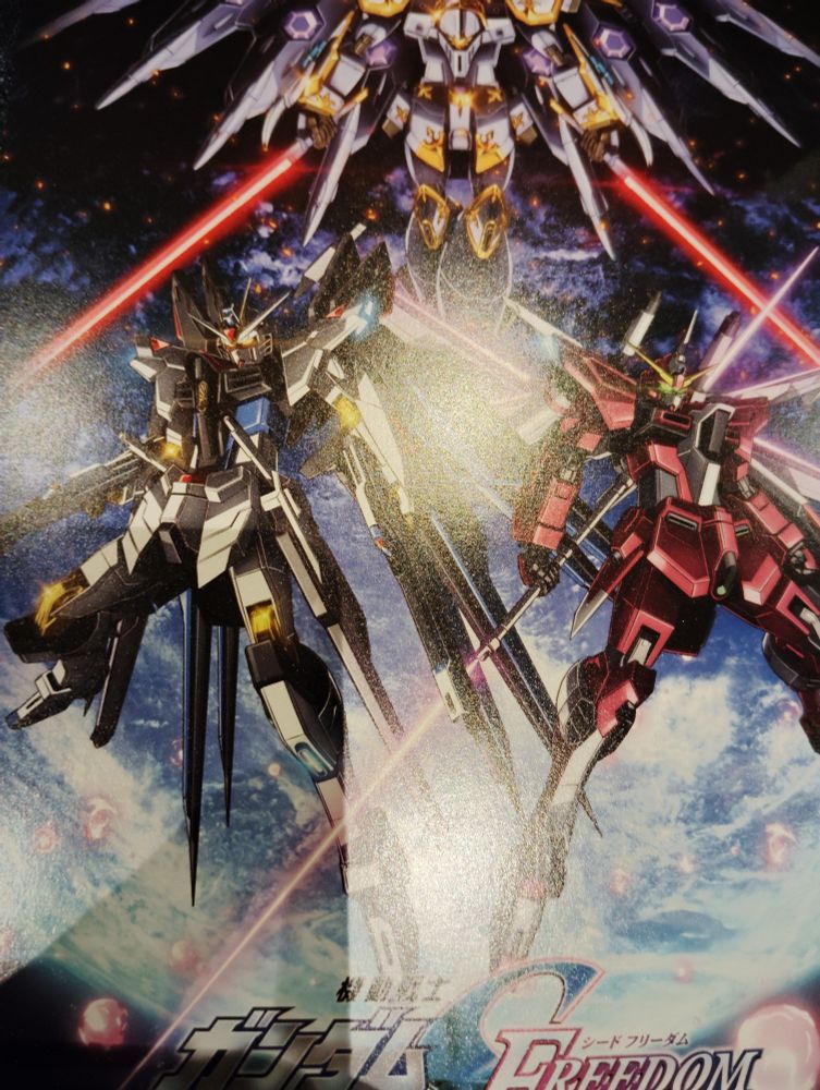 特別編が2回目
通常が6回

の計8回観たなんて言えねぇ·····()