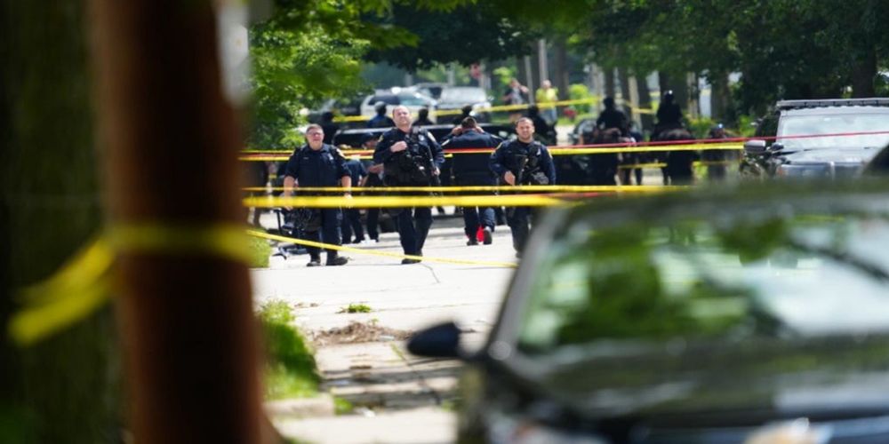 Milwaukee man dead after being shot by 5 Ohio police officers near RNC