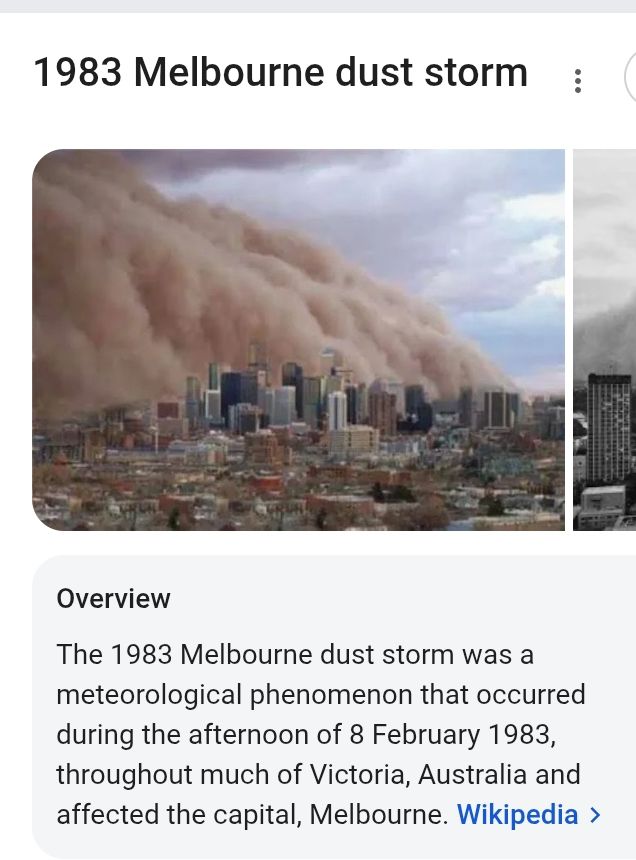 Dust storm blowing over Melbourne Feb. 1983.  A wall of dust is encroaching the city centre.
