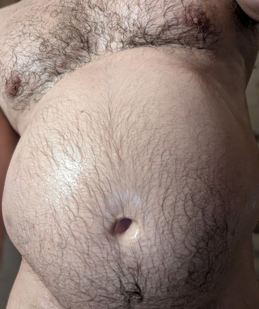 Photo of my wet belly 