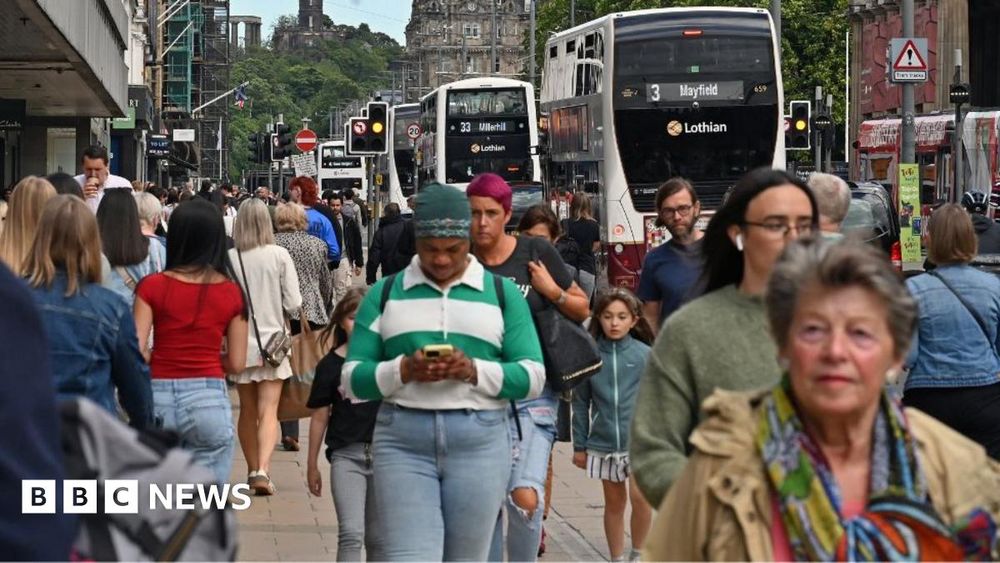 International migration has fuelled a record high in the number of people living in Scotland, new figures reveal.