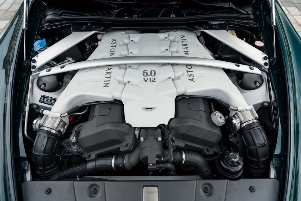 2010 Aston Martin Vantage V12