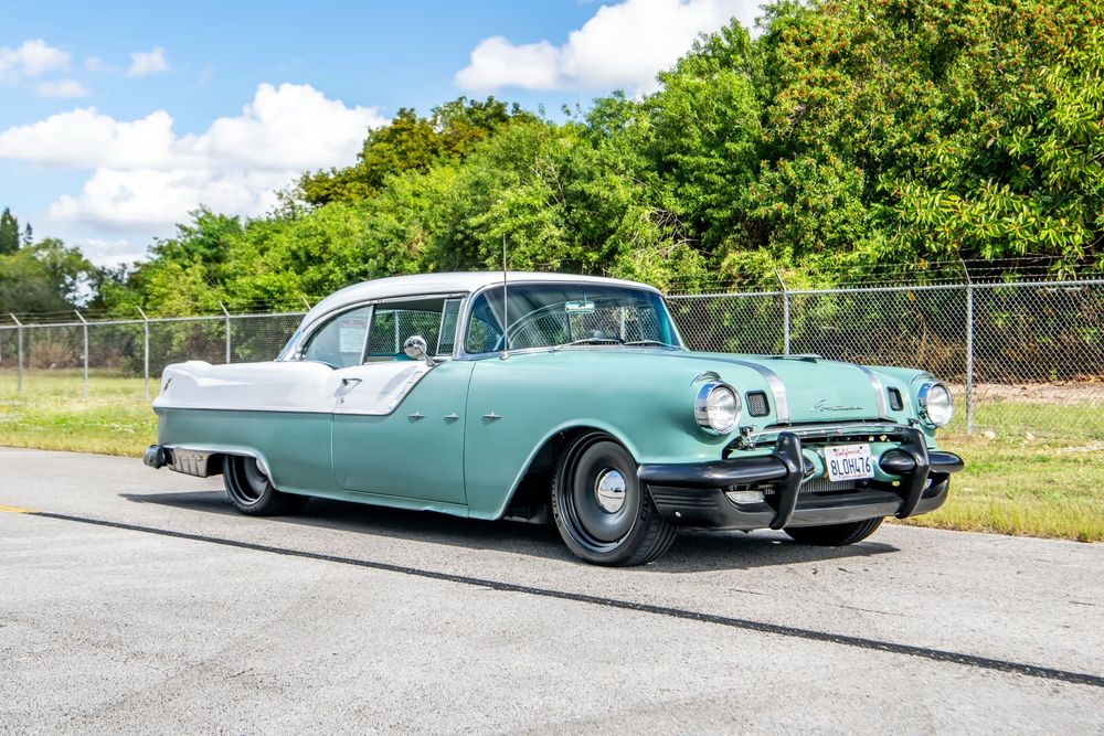 1955 Pontiac Star Chief Custom Catalina Hardtop