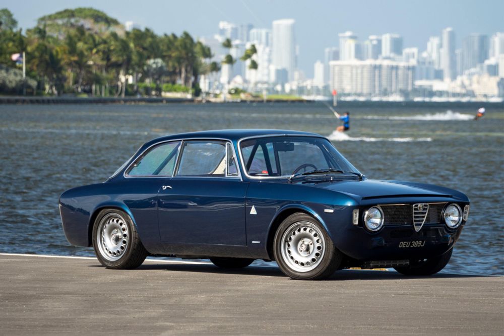 1971 Alfa Romeo GTA-R by Alfaholics
