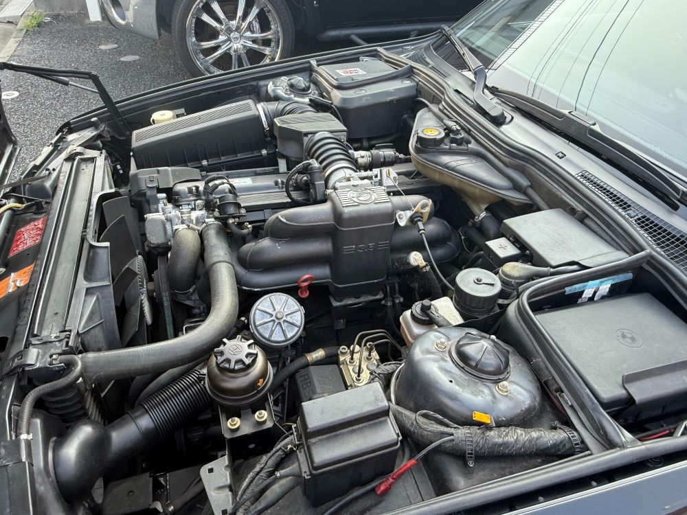 1988 Alpina B10