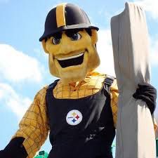 Pittsburgh Steelers’ mascot Steely McBeam.