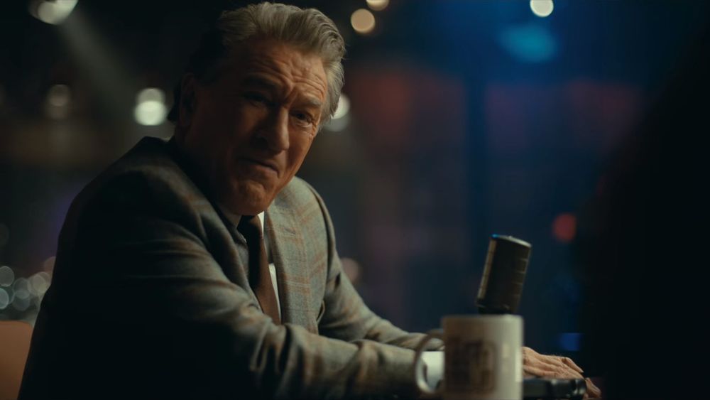 Robert De Niro in JOKER as a talk show host