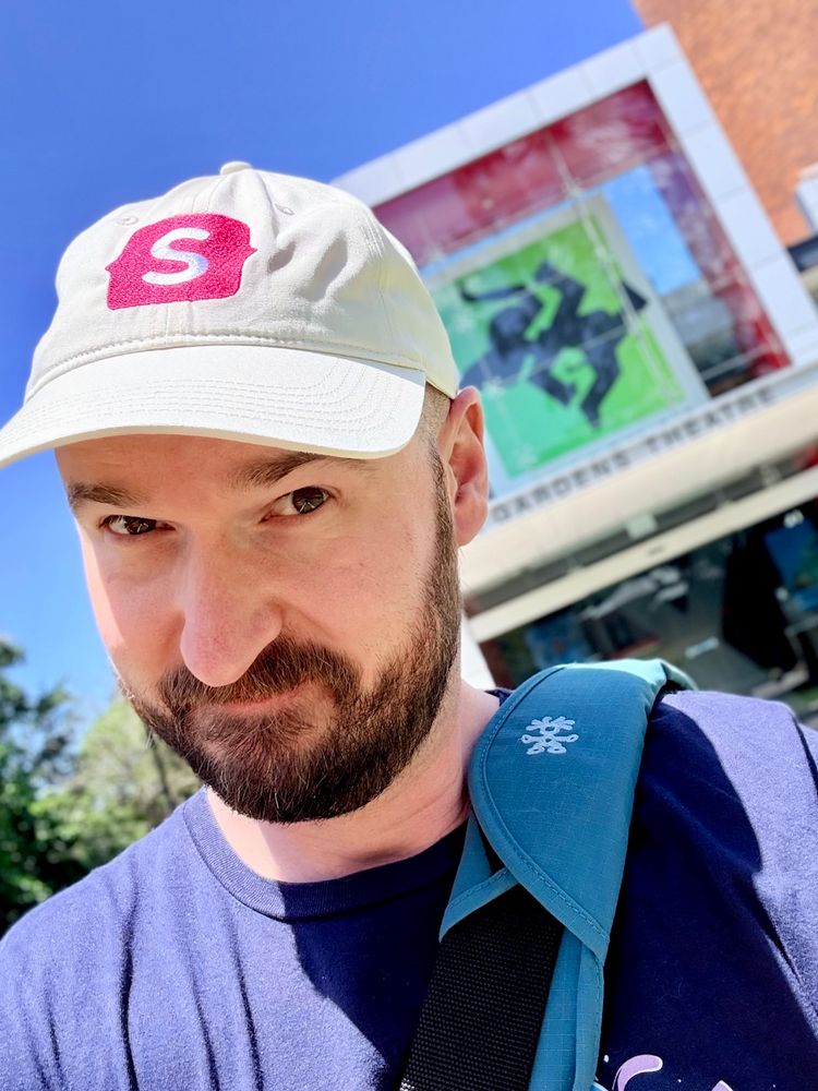 Marty out the front of Laracon AU 2025