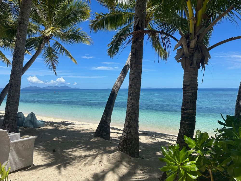 Foreshore Yasawa beachside 