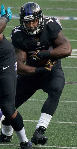 Lorenzo Taliaferro (1991-2020), American football player
