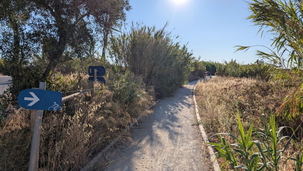 Gravel bike path