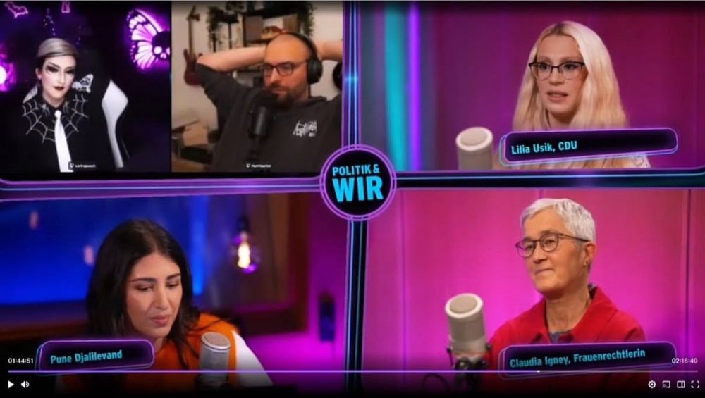 Aufnahme des Bildschirms während der Sendung „Politik & Wir“ mit Moderatorin und Expert*innen zum Thema Frauenhass & Femizide 