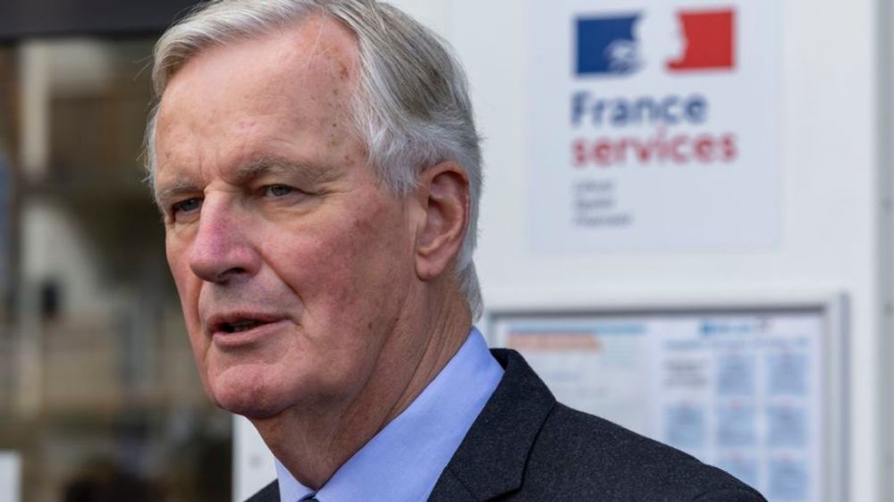 Michel Barnier a recadré son ministre de l'Économie, qui a exclu le RN de "l'arc républicain", et a appelé Marine Le Pen