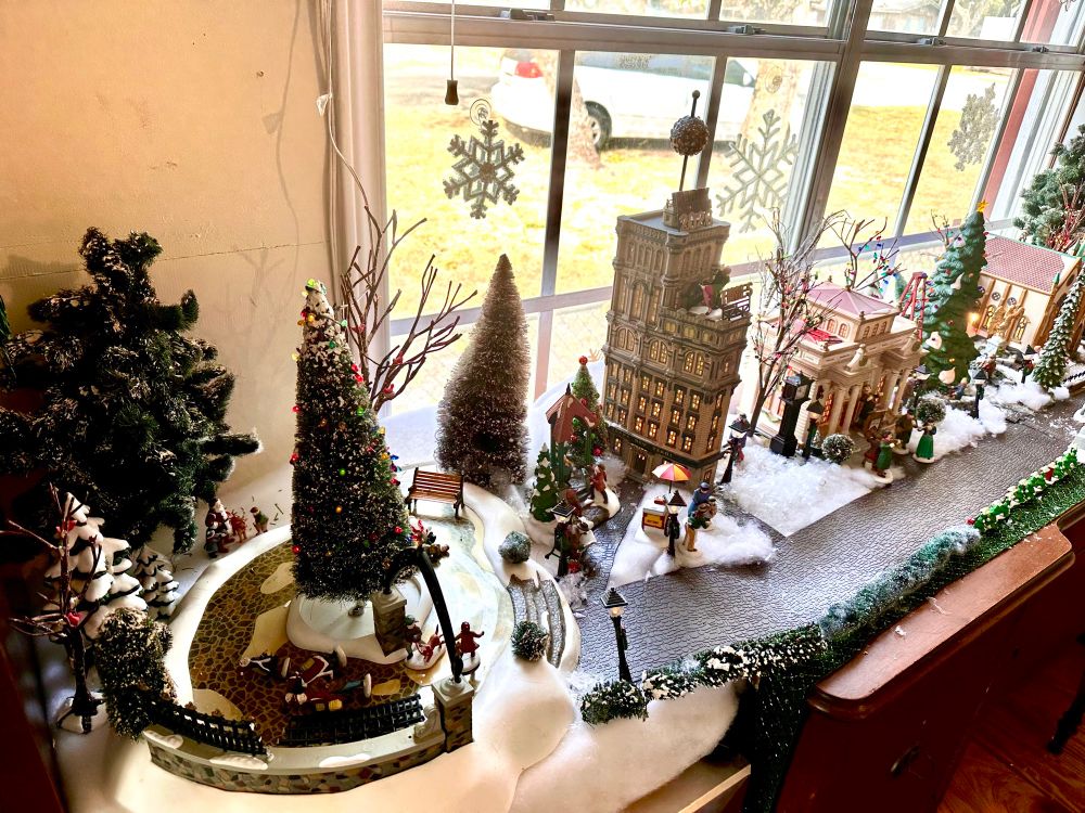 Christmas in the City village & Walk in the Park. Snowflakes on window panes