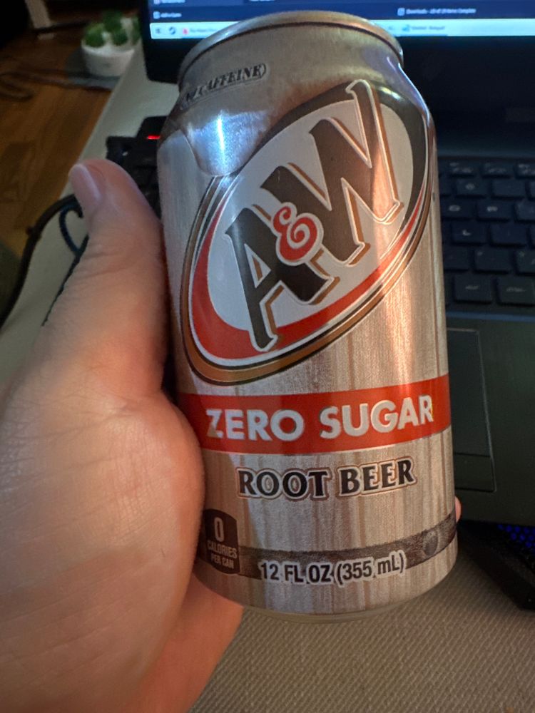 A can of A&W zero sugar root beer