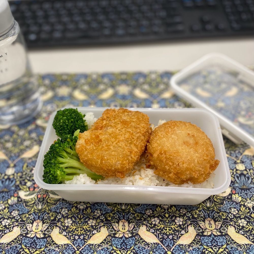 コロッケ弁当。