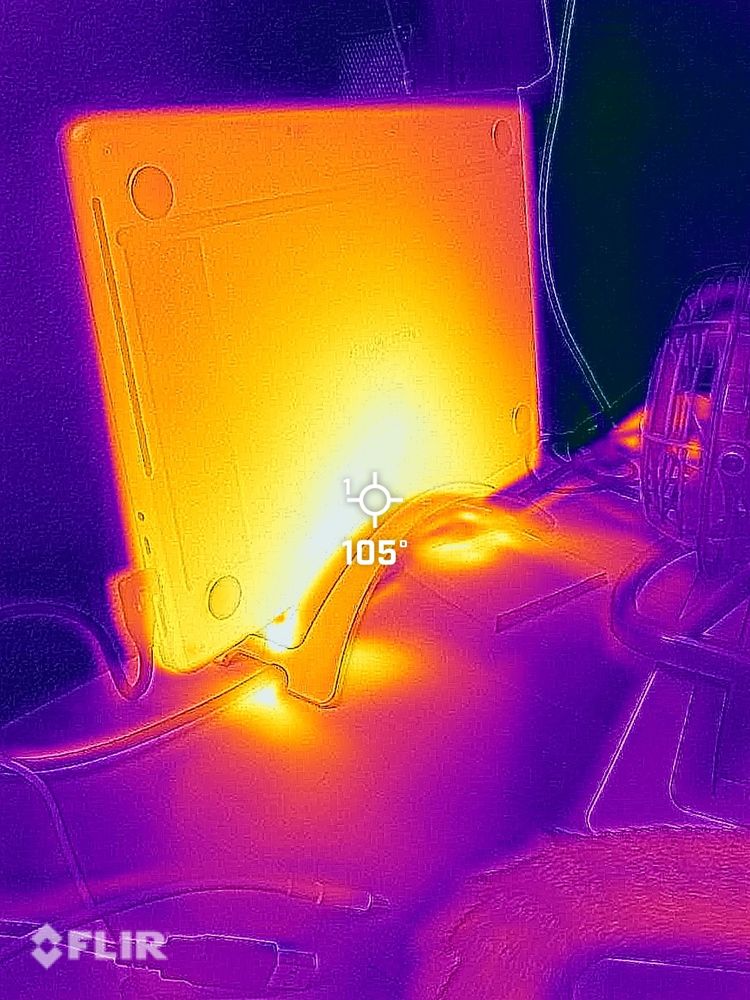 Thermograph of the bottom of a MacBook Pro showing the bottom part running extremely hot, with a measured temperature of 105° F