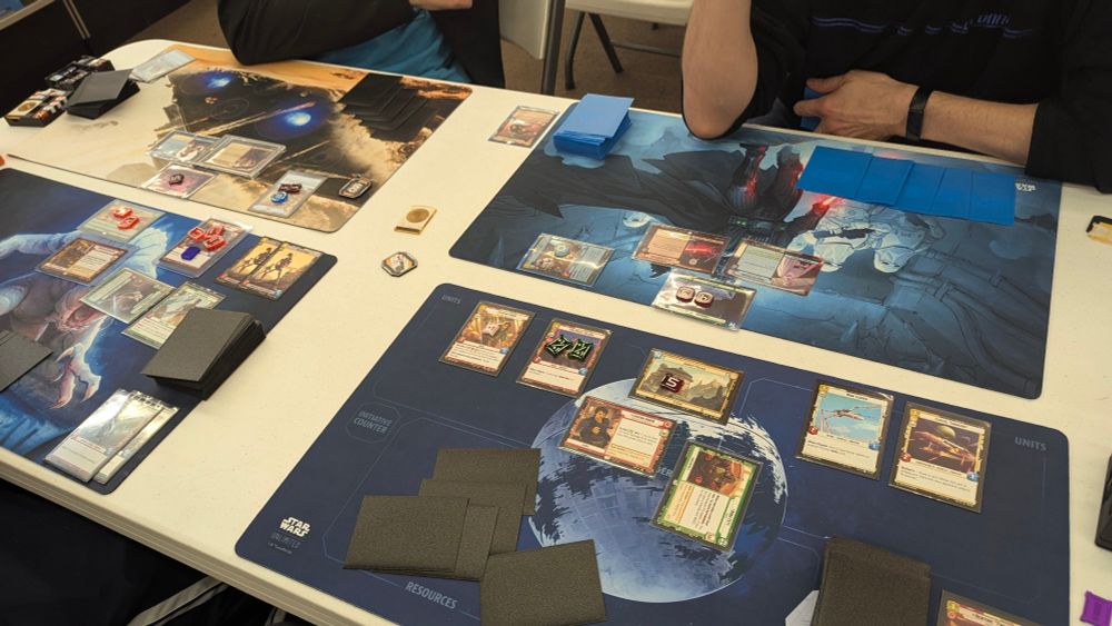 Star Wars Unlimited Twin Suns game being played by 4 players