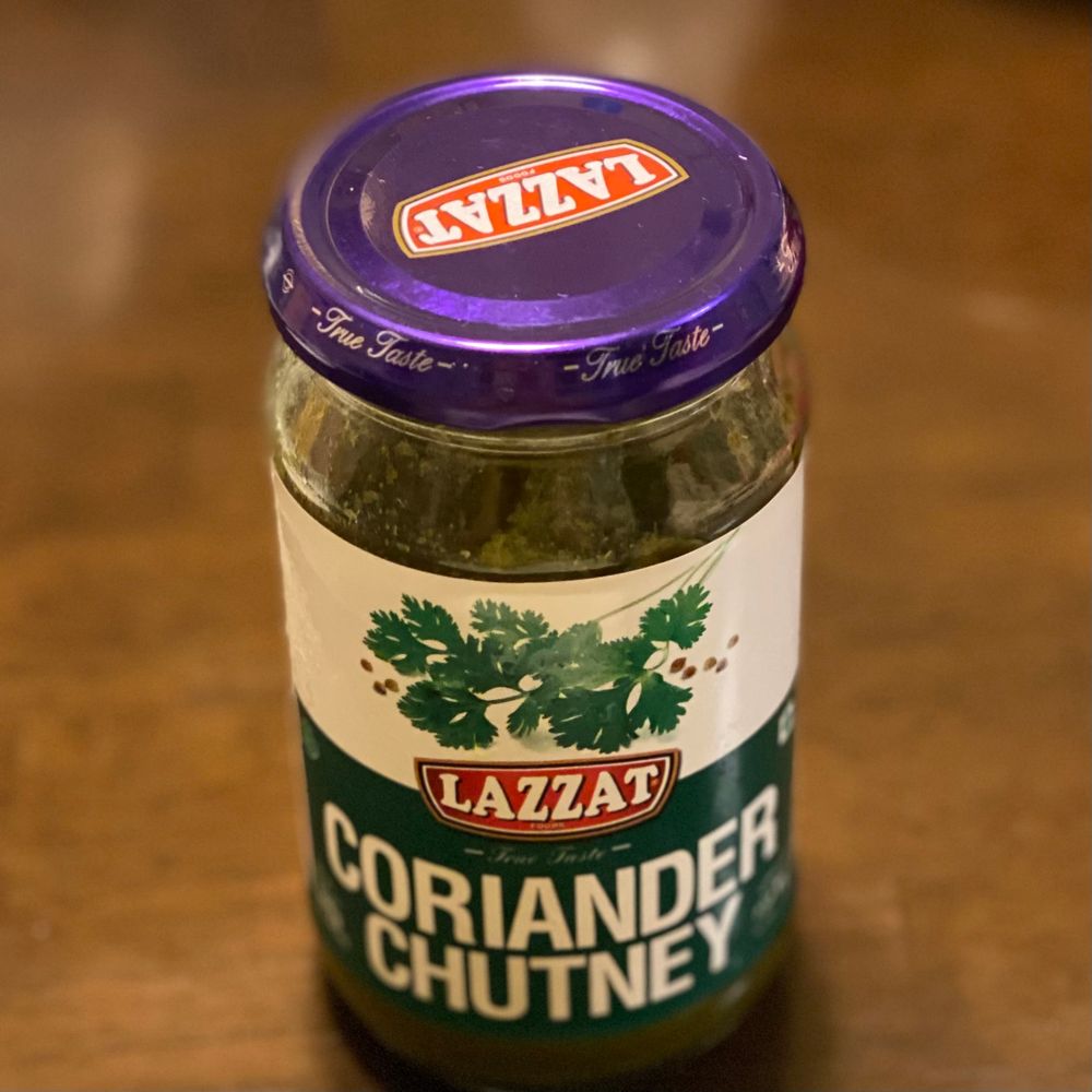 コリアンダーチャツネの瓶