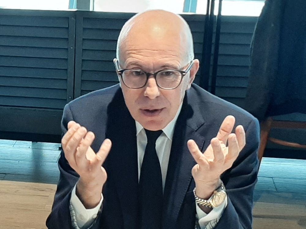 Selon Libération, Éric Ciotti et son entourage auraient rédigé des fichiers sur des personnalités niçoises avec, pour certains, la mention de leur religion ou de leur origine.