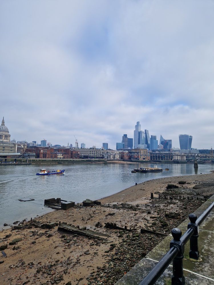 View of Canary Wharf from the Southbank 