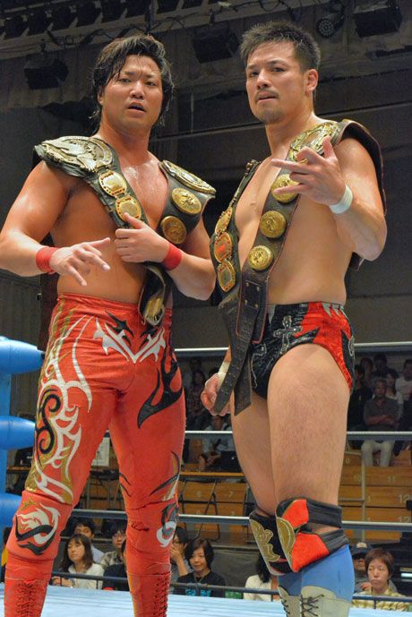 Kento Miyahara and Go Shiozaki