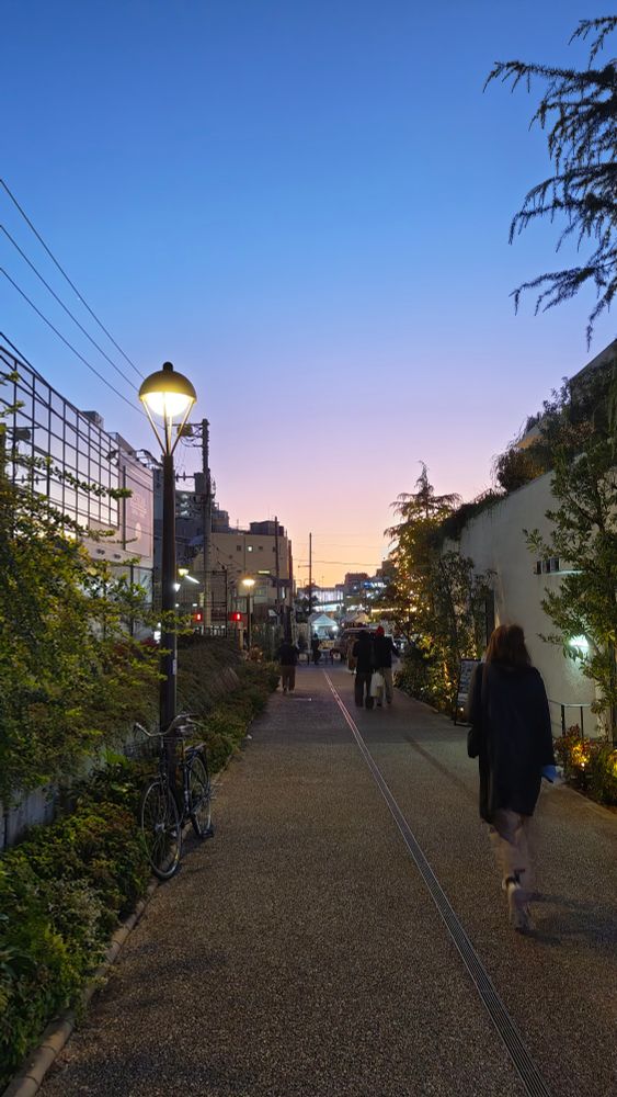 夕焼けの空を撮影した写真