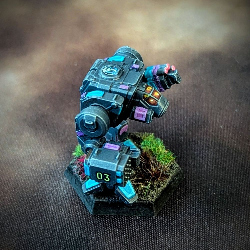 Nova Battlemech painted up as a cloud cobra.