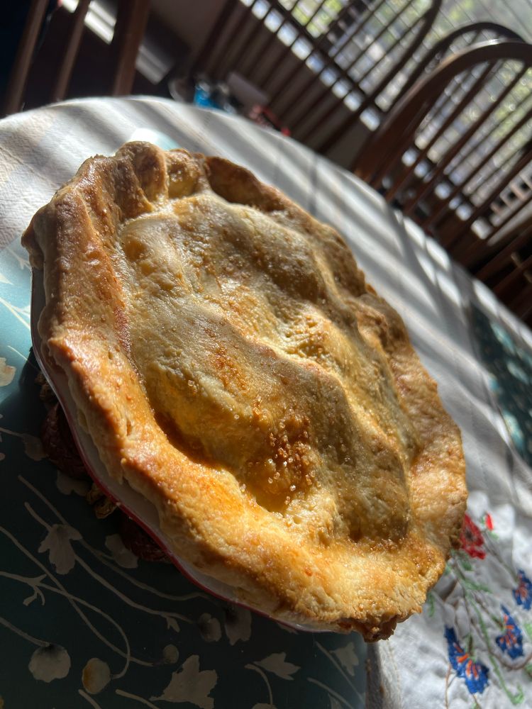 Homemade apple pie