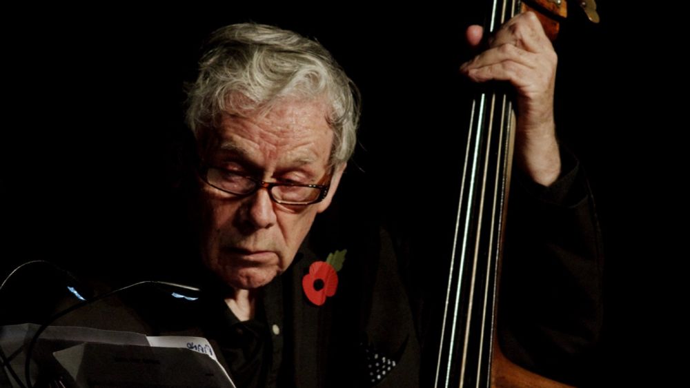 Herbie Flowers, Bassist on Lou Reed’s ‘Walk on the Wild Side,’ Dead at 86