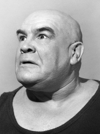 Beefy Swedish wrestler and actor Tor Johnson.