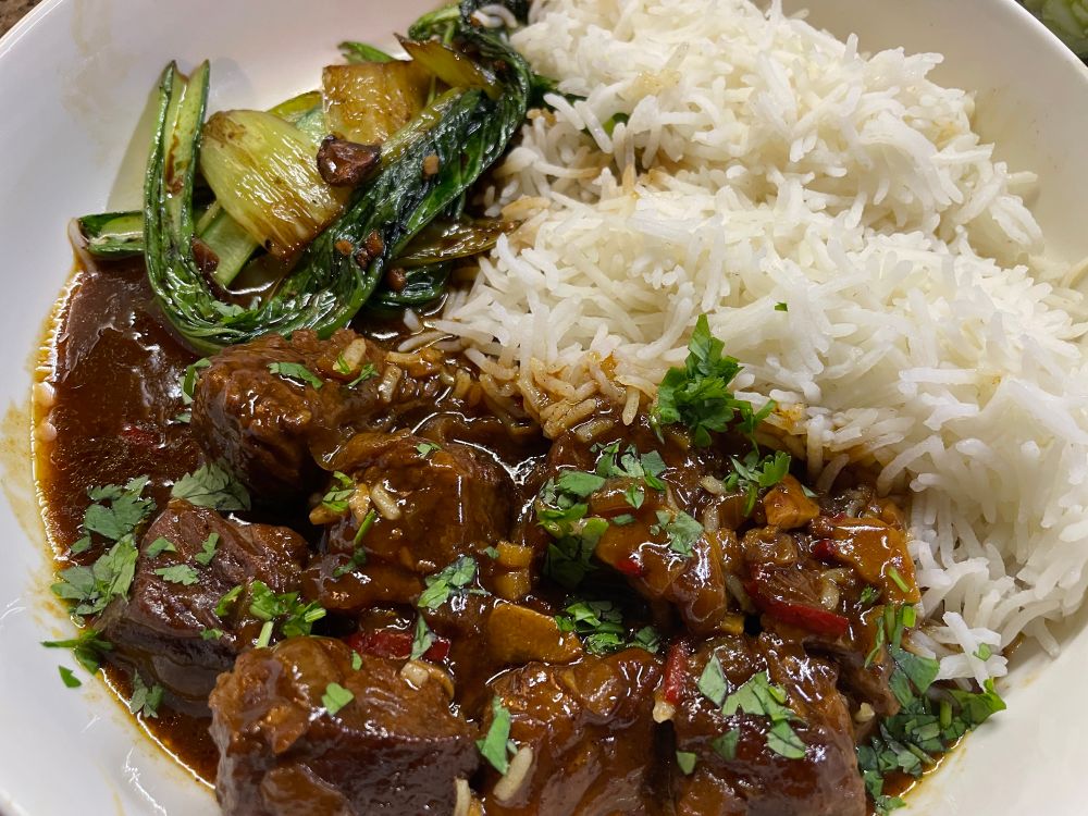 Brisket in a Chinese style sauce with rice and choi sum 