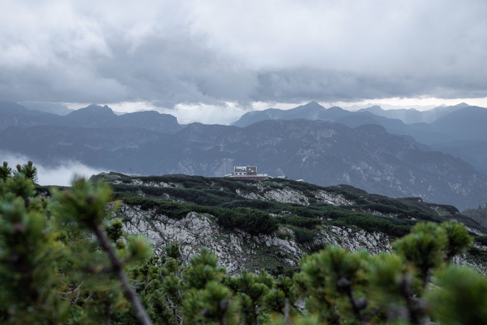 A mountain hut - Stoehrhaus - in the middle of nowhere.