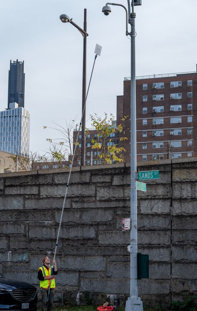 a very vey long pole