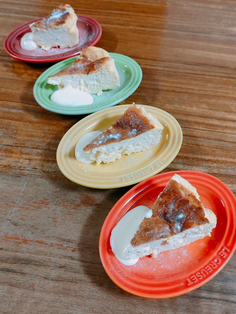 バスクチーズケーキ