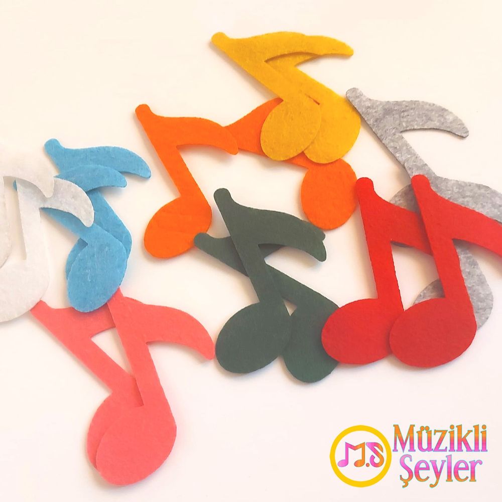 kendin yap projeleri için Sekizlik Renkli Keçe Notalar