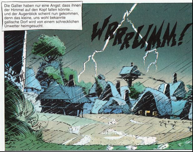 Dieses Panel zeigt eine dramatische Szene im gallischen Dorf: Ein heftiges Unwetter zieht auf, der Himmel ist pechschwarz, Blitze zucken über die Dächer der strohgedeckten Hütten und ein lauter Donnerschlag hallt mit dem Schriftzug „WRRRUMM!“ durchs Bild. Regen peitscht über den Dorfplatz, während die Naturgewalten bedrohlich wirken.